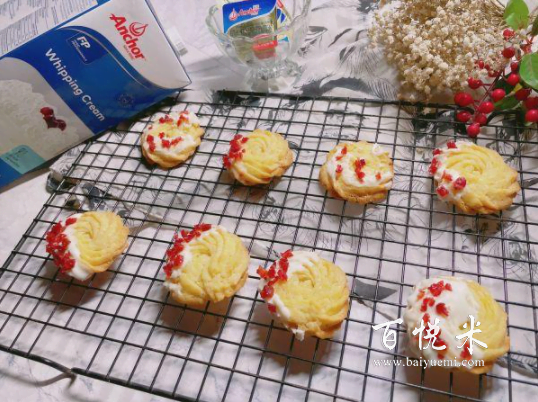 超級香酥的黃油曲奇，做起來很簡單，烘焙小白一做就會